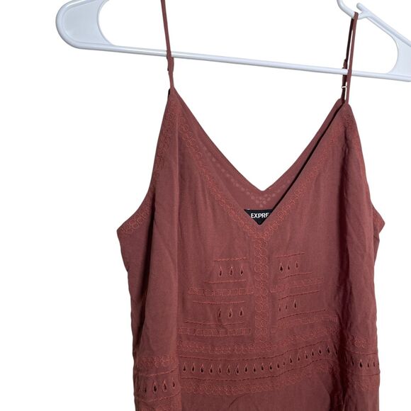 Express Blouse Women's Small V-Neck Sleeveless Eyelet Lightweight Career V-Neck - Picture 2 of 8